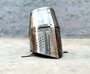 หมวกกันน็อกครูเซเดอร์ยุคกลาง | หมวกนักรบแฟนตาซี | SCA larp Knight HELMET 18 Gauge STEEL teutonic Knight - Product Image 4