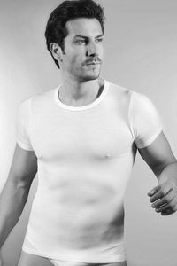 Chaleco Masculino ASSISI MM Merino 100% Teñido Anudado con Cuello Redondo, Ropa Interior Premium - Product Image 3