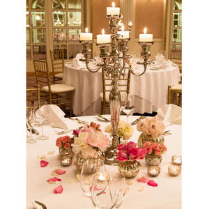 Candelabro de aluminio y Metal Vintage de la mejor calidad Superior, candelabro de 5 brazos, tamaño personalizado, acabado dorado para Decoración de mesa de boda - Product Image 5