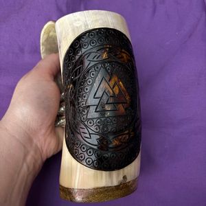 Taza de cuerno africano vikingo de búfalo Natural artesanal de primera calidad con fondo de madera para té, café y cerveza - Product Image 3