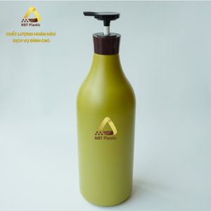 Bouteilles en plastique vertes 2L des fabricants d'usine du Vietnam pour l'emballage de nettoyant pour le visage de shampooing de revitalisant de lotion corporelle - Product Image 3