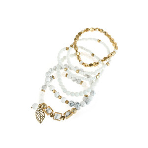 Bracelet en perles de pierres naturelles mélangées avec breloque feuille, cadeau fabriqué en alliage de zinc durable - Product Image 6