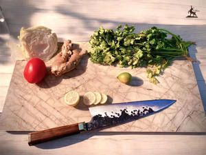 Couteau de chef Santoku en acier inoxydable forgé fait à la main avec manche en bois Couteau de cuisine personnalisable Support OEM - Product Image 4