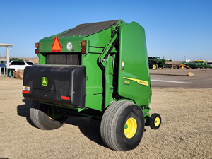 Meilleures ventes 2024 : Presse à balles ronde John Deere 561M à vendre - Product Image 5