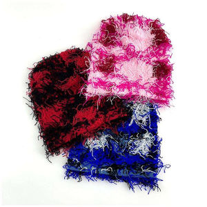 Bonnets en laine mélangée de qualité supérieure avec logo personnalisé, unisexe, conçus par OEM, chauds pour l'hiver, motif uni, respirants, imperméables - Product Image 2