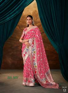 Dernier concepteur Pure Viscose Dola Silk Border Saree par Fab Zone - Product Image 6