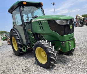 Tractor Agrícola John Deere 5090GN Usado del 2018, 90HP con Motor, Caja de Cambios y Bomba para Uso Agrícola - Product Image 2