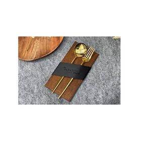 Couverture en cuir couteau médiéval fourchette cuillère et utilisation à la main pour le produit Offre Spéciale forme carrée naturelle et vente - Product Image 3