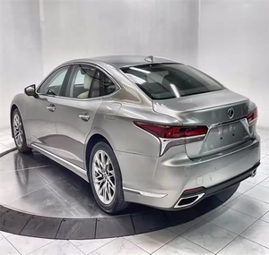 Automóvil Usado en Excelentes Condiciones a Precio de Mayoreo, Automático 2023 L.S 500 4 Puertas Sedán 6 Cilindros, Bajo Kilometraje, Sin Problemas Mecánicos, Listo para Conducir - Product Image 3