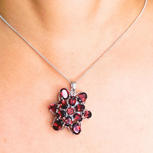 Colgantes con forma de estrella granate de forma ovalada y redonda genuina, fabricante de joyas, el mejor proveedor superior, artículo al por mayor en pedido a granel - Product Image 2