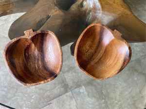 Wood <b>Bowl</b> Decorative Apple Shape Popular design Wholesale Dinnerware Best Selling Wood <b>Bowl</b> - Product Image 2