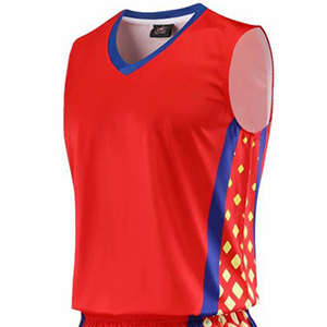 Uniformes de basket-ball respirants sublimés à manches courtes et col en V de la meilleure qualité 2025 pour hommes - Product Image 5