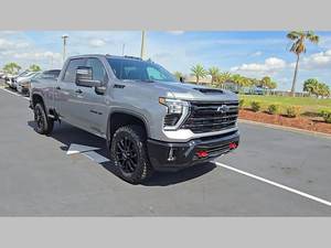 Nuevo Chevrolet Silverado 2500 4WD LTZ 2026, SUV a Gasolina, Euro VI, 6 Asientos, Automático, Cuero, Volante a la Izquierda, R20, Aleación de Aluminio - Product Image 5