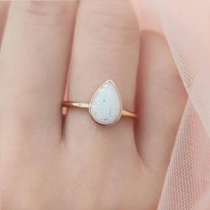 Bague de haute qualité en argent sterling rhodié de forme ovale avec pierre précieuse aquamarine certifiée IGI vintage pour fête mariage - Product Image 3