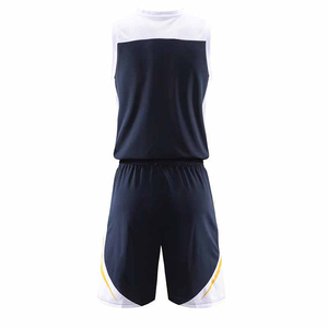 Tenue d'équipe de basketball personnalisée – Ensemble maillot et short par sublimation – Fabricant OEM en gros - Product Image 2