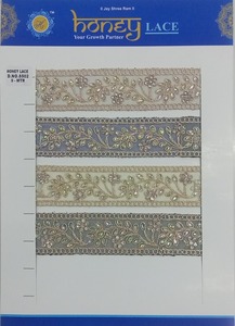 Elegante encaje bordado floral colorido para proyectos de moda, decoración del hogar y artesanía - Product Image 5