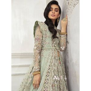 Lehenga de mariée indien brodé lourdement – Kurti Lehenga Choli vert, tenue de mariage, vêtements de mariée pakistanais - Product Image 5