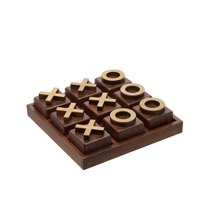 Jeu de Tic Tac Toe en Bois Classique et Amusant avec des Pièces Dorées X O pour le Jeu Quotidien et la Décoration - Product Image 6