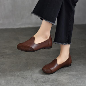 Mocassins en cuir véritable pour femmes, chaussures plates confortables pour le bureau, les occasions décontractées, la marche, les fêtes et le quotidien. - Product Image 1