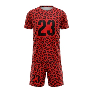 Ensemble de maillots de football personnalisés en polyester 100% sublimé, respirant, à séchage rapide, de haute qualité, pour l'entraînement - Product Image 1