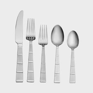 Vaisselle luxueuse en acier inoxydable avec logo personnalisé Ensemble de couverts Offre Spéciale vente en gros de couverts Couteaux Cuillères Fourchettes pour les mariages à domicile - Product Image 5