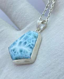 Colgante Larimar de Plata-Joyería Larimar Azul Natural-Hermoso Colgante Regalo para Ella o Mamá - Product Image 3