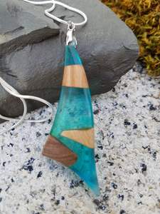 Unique <b>Jewellery</b> <b>Resin</b> High Quality Pendant Weave Rope Necklace Long Rope Epoxy <b>Resin</b> Pendants Necklace - Product Image 4