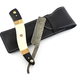 Vintage Damascus Steel Straight Razor Cut Throat Wet <b>Shaving</b> Razor with Sharpening Strop & Pouch Wet <b>Shaving</b> Razor - Product Image 4