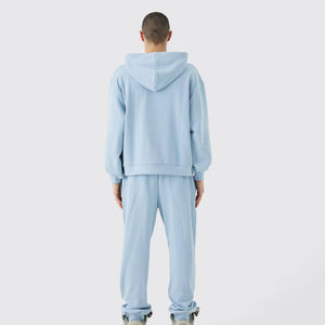 Chándal de hombre personalizado de alta calidad de Pakistán Trajes de sudor de patrón sólido hechos a pedido Precio razonable Logotipo personalizado OEM - Product Image 5