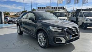 รถ Audi Q2เบนซิน SUV มือสองรถ SUV