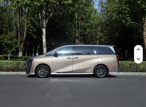 Voiture essence MPV Chuan Qi 2014 de Chine, GAC Trumpchi M8 Turbo AWD, sièges en cuir, ACC, conduite à gauche, 7 places, grand espace intérieur - Product Image 5