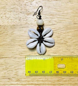 Boucles d'oreilles clous en alliage plaqué or Aimee, certifiées par un tiers, bijoux de mode unisexe tendance, micro-incrustation, Guangdong, pour soirée - Product Image 4