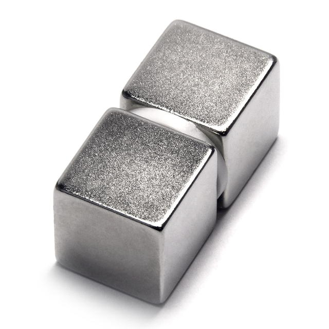 Golden Supplier Advanced Technology NdFeb Mini Block Cube Neodymium Magnet N52 Magnetic Cubes 10x10x10 15x15x15 mm