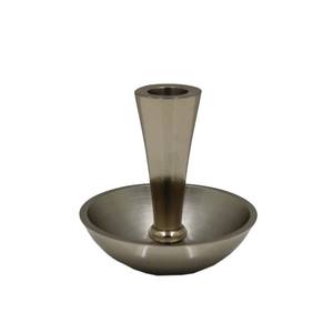 Éclairage Décoratif Design Élégant Bougeoir Cône en Métal pour la Maison et Noël Noir et Argent Bougie Cône - Product Image 6