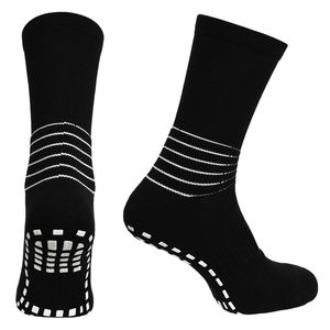 Calcetines deportivos personalizados de calidad superior fútbol antideslizante algodón silicona caucho estampado antideslizante Deporte Calcetines atléticos para hombres - Product Image 6