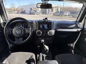 Jeep Wrangler Unlimited Sahara 4x4 d'occasion propre 2017 - Product Image 5