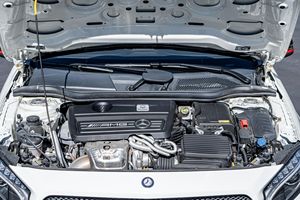 MERCEDES-BENZ GLA 45 AMG EDITION 1 2015 USADO, VOLANTE A LA IZQUIERDA/DERECHA - Product Image 5