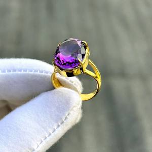 Bague en améthyste véritable plaquée or 14 carats, bague de mariage pour femme, bague faite à la main, bijoux de pierre de naissance - Product Image 1