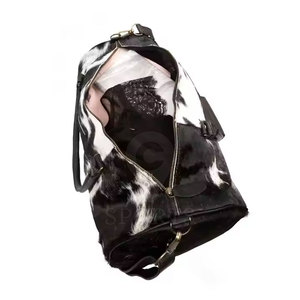 Lightweight & Durable <b>Roll</b> <b>Top</b> Duffle <b>Bag</b> With Waterproof Zipper and Reinforced Handles for Outdoor Use - Product Image 3