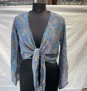 Blusa de seda con estampado de Paisley de talla libre para mujer, Top Hippie de manga de campana suave con lazo frontal, Diseño de manga acampanada Retro para verano - Product Image 1