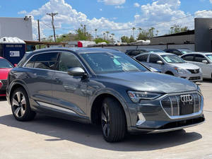 (F&H) Audi e-tron quattro Prestige AWD quattro d'occasion 2019 - Product Image 2