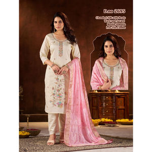 Traje tradicional romano de seda Kurti Choli salwar con dupatta, transpirable y sostenible, de ajuste holgado para cada ocasión especial. - Product Image 1