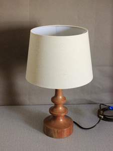 Base de Lámpara Rústica de Madera |   Acabado Artesanal |   Fabricante Mayorista a Granel - Product Image 2