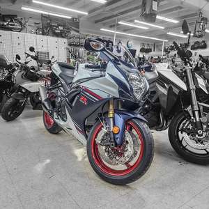 Motocicleta Deportiva Súper GSX-R750Z Estilo 2024 de 750cc - Product Image 1
