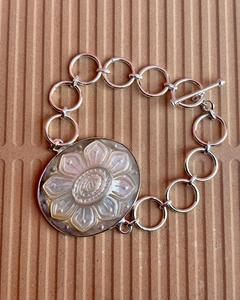 Pulsera de nácar de Plata de Ley 925 Hermosa pulsera de mujer. - Product Image 2