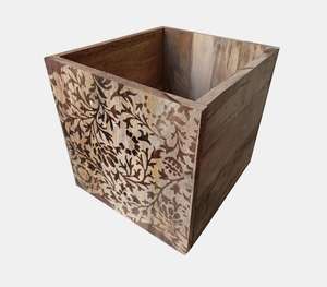 Jardinière à motif de feuilles en bois de manguier gravé au laser personnalisé de qualité supérieure pour la maison et le jardin Pot de fleur à bas quantité minimale de commande Fabricant de gros - Product Image 6