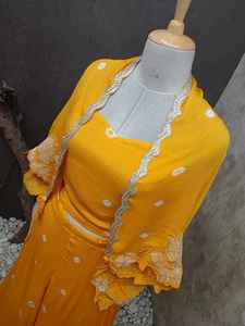 Indowestern 3-PC Set-Beautiful Pure Chinnon Tie Dye Bustier Top Full <b>Flared</b> Palazzo for Plus Size Women Cape-Style Spring - Product Image 4