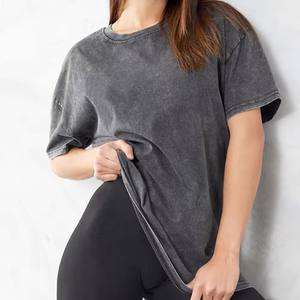 Vente en gros de t-shirts lavés à l'acide pour femmes, respirants, séchage rapide, fabriqués sur mesure, nouveau design de t-shirts en coton élégants, OEM avec des couleurs personnalisées - Product Image 1