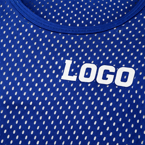 Maillots d'entraînement de football personnalisés en mesh, sans manches, respirants, séchage rapide, avec impression de logo, OEM ODM, vente en gros - Product Image 4