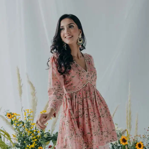 Diseñador exclusivo Heavy Georgette y Sequance Work Choki con estilo completo Trabajo Sarara Ropa étnica tradicional para mujeres - Product Image 1